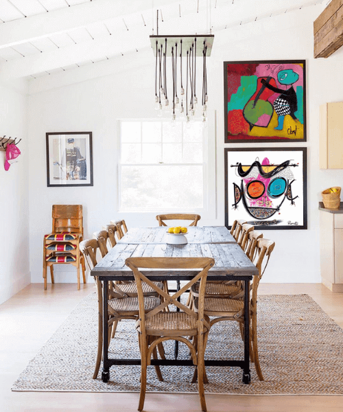 Mise en situation d'une œuvre d'art originale accrochée au mur