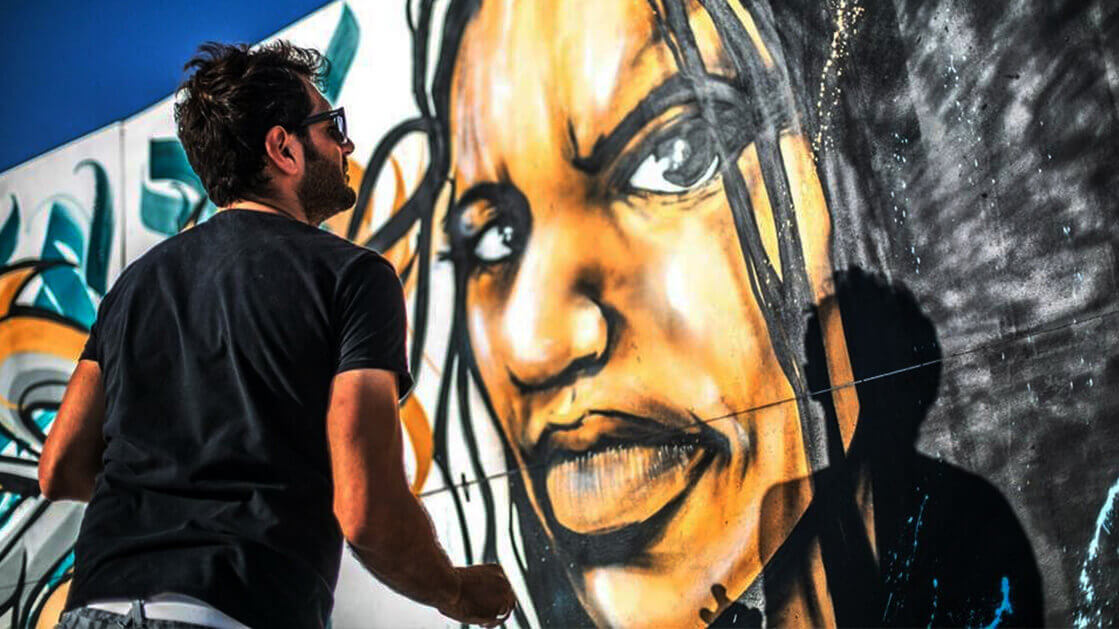 Deuz | Artiste Contemporain : Oeuvres & Biographie