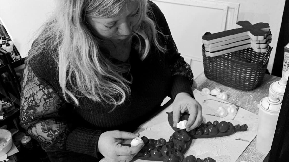 VL | Artiste Contemporain : Oeuvres & Biographie