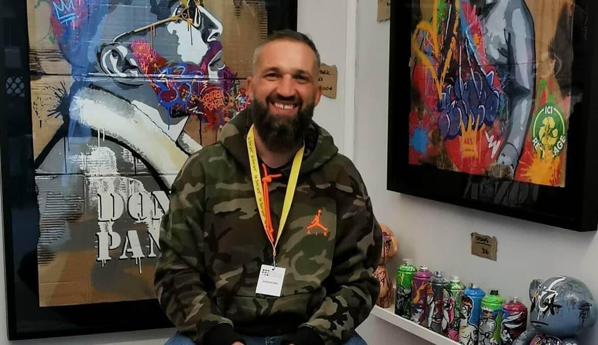 Dashone | Contemporary Artist: Artworks & Biography