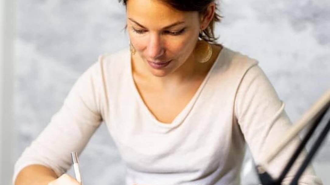 Atalanta Vanessa | Artiste Contemporain : Oeuvres & Biographie