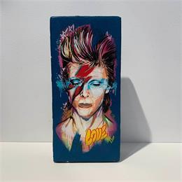Escultura Bowie Aladdin sane por Sufyr | Escultura Arte urbano Objetos reciclados Iconos pop