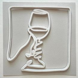 Peinture Cheers to Me par Ryder Susan | Tableau Figuratif Papier Minimaliste, Natures mortes, Noir & blanc