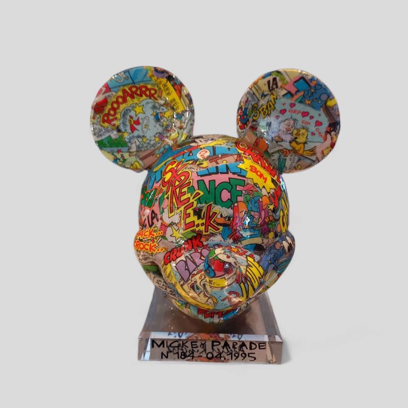 Escultura MICKEY PARADE n°184-04.1995 por Atelier RingArt | Escultura Pop art Cine Sociedad Niño Collage Resina Papel Supraciclaje