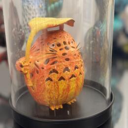 Sculpture Sun Totoro leaf par Shenoda | Sculpture Pop-art Graffiti, Résine