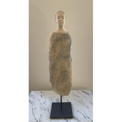 Sculpture Le silence des pierres par Ferret Isabelle | Sculpture Art Singulier