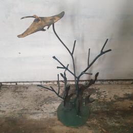 Escultura Raie totémique por Eres Nicolas | Escultura Figurativo Metal Animales