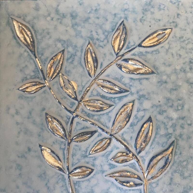 Peinture Petites feuilles dorées sur fond nuagé par Trébucq Marion  | Tableau Figuratif Nature Acrylique Pigments