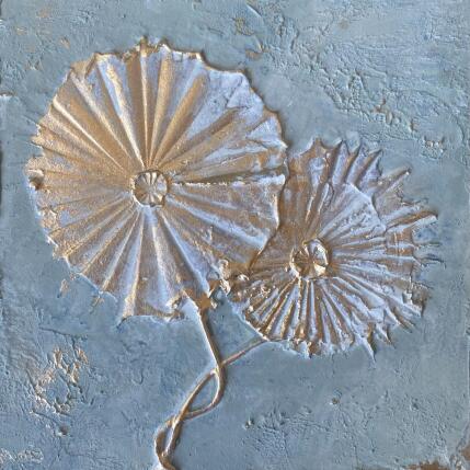 Painting Deux fleurs dorées entrelacées sur fond vert de gris by Trébucq Marion  | Painting Figurative Acrylic, Pigments Nature