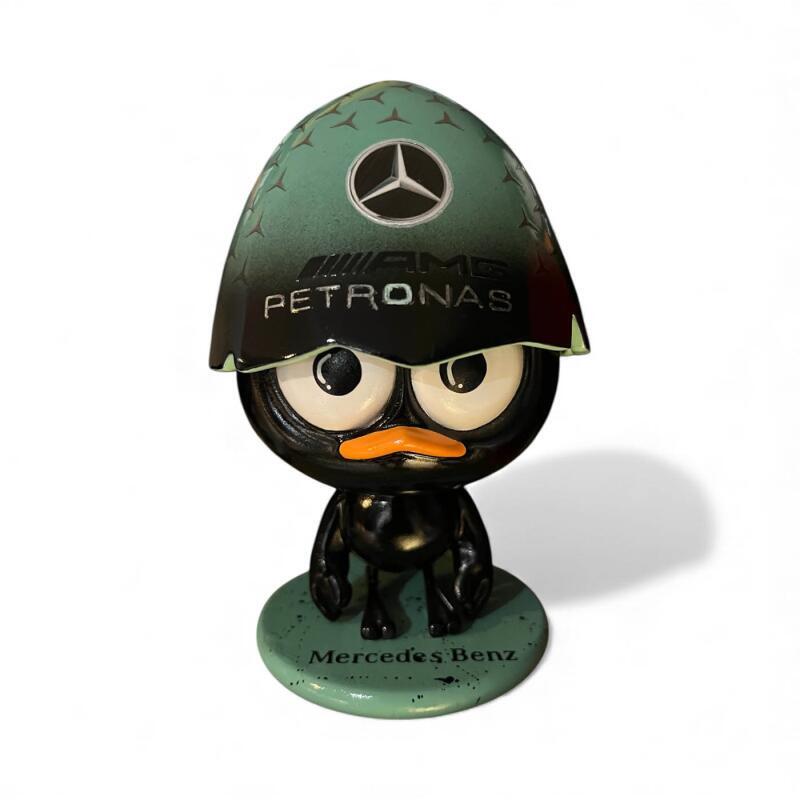 Sculpture P'TIT CALI MERCEDES F1 par Le Marquis | Sculpture Figuratif Sport Acrylique Céramique