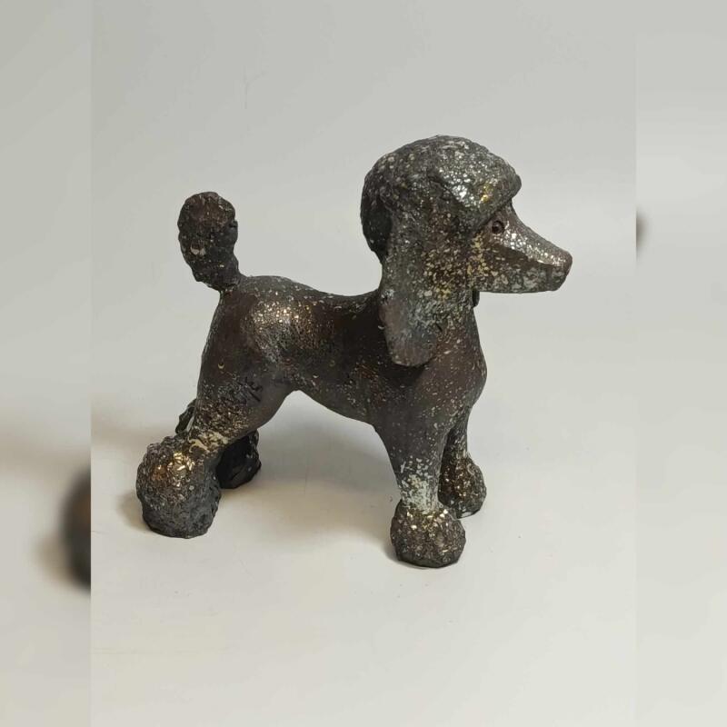 Sculpture Le petit Caniche by Roche Clarisse | Sculpture