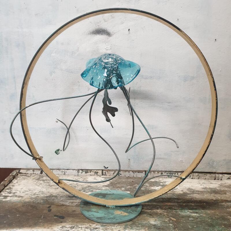 Sculpture meduse aqua marine par Eres Nicolas | Sculpture Figuratif Animaux Métal