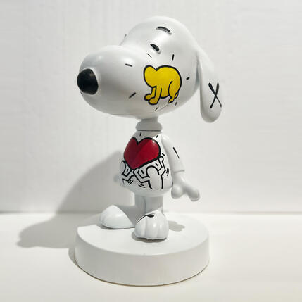 Sculpture Snoopy coeur rouge by TED | Sculpture Pop-art Pop icons