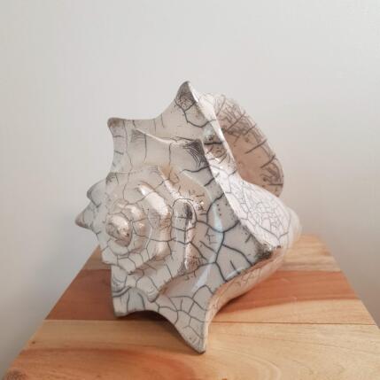 Escultura Coquillage Raku 3 Cat4 por Escoffier Odile | Escultura Figurativo Raku Animales