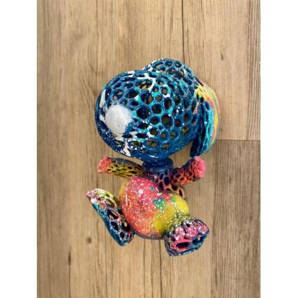 Sculpture Candy Snoopy hug by Shenoda | Sculpture Pop-art Graffiti, Resin