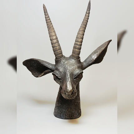 Sculpture Gazelle by Roche Clarisse | Sculpture Figurative Ceramics, Raku Animals