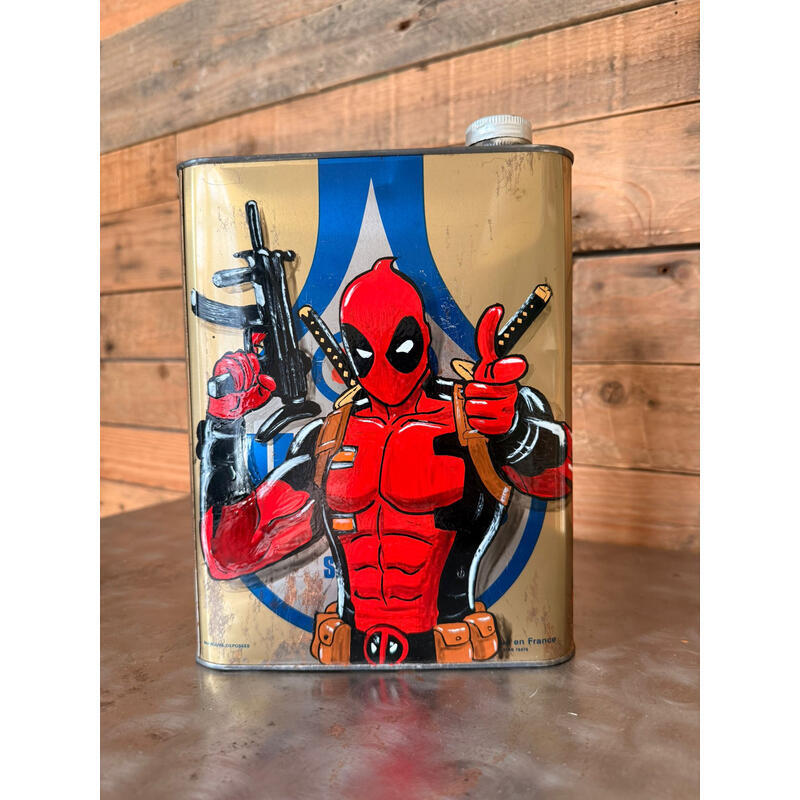 Sculpture DEADPOOL ESSO by Vintage Addict | Sculpture Pop-art Pop icons Acrylic