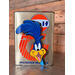 Skulptur Beep Beep Gulf von Vintage Addict | Skulptur Pop-Art Pop-Ikonen Acryl
