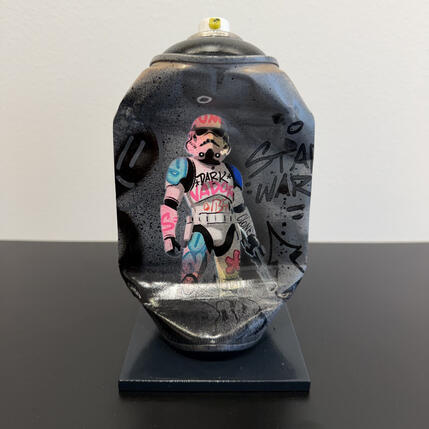 Sculpture Star wars by Lemoine Mael | Sculpture Pop-art Acrylic, Graffiti Pop icons
