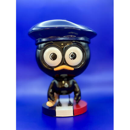 Sculpture Frenchy Cali by Le Marquis | Sculpture Figurative Acrylic, Resin Life style