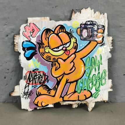 Painting Garfield Say cheese by Sufyr | Painting Street art Graffiti, Posca