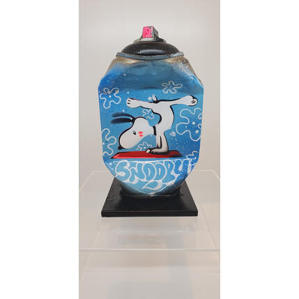 Sculpture Snoopy pilate by Lemoine Mael | Sculpture Pop-art Acrylic, Graffiti Pop icons