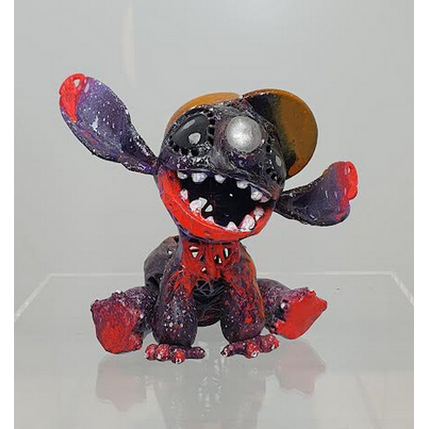 Sculpture Stitch Cap Violet by Shenoda | Sculpture Pop-art Graffiti, Resin