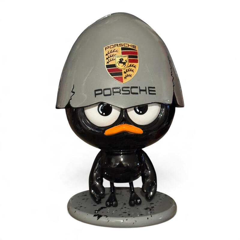 Sculpture P'TIT CALI PORSCHE by Le Marquis | Sculpture Figurative Sport Acrylic Ceramics