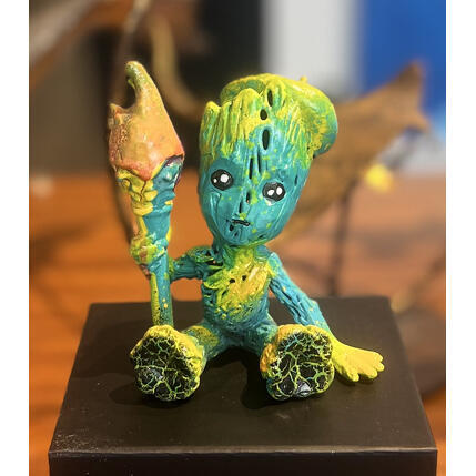 Skulptur Groot artiste Pinceau vert d'eau von Shenoda | Skulptur