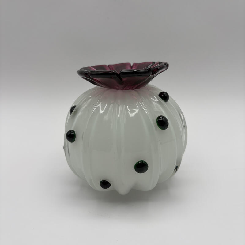 Sculpture Lychee dream par Emily Ellsworth | Sculpture