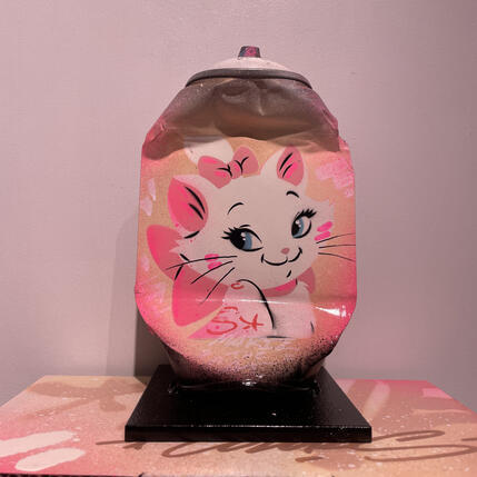 Sculpture Beautiful cat by Lemoine Mael | Sculpture Pop-art Acrylic, Graffiti Pop icons